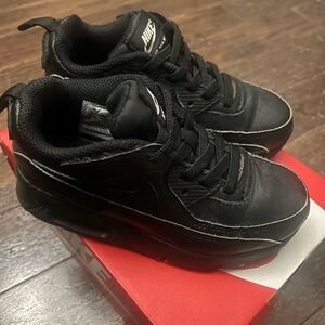 Nike Air Max Black Sneakers